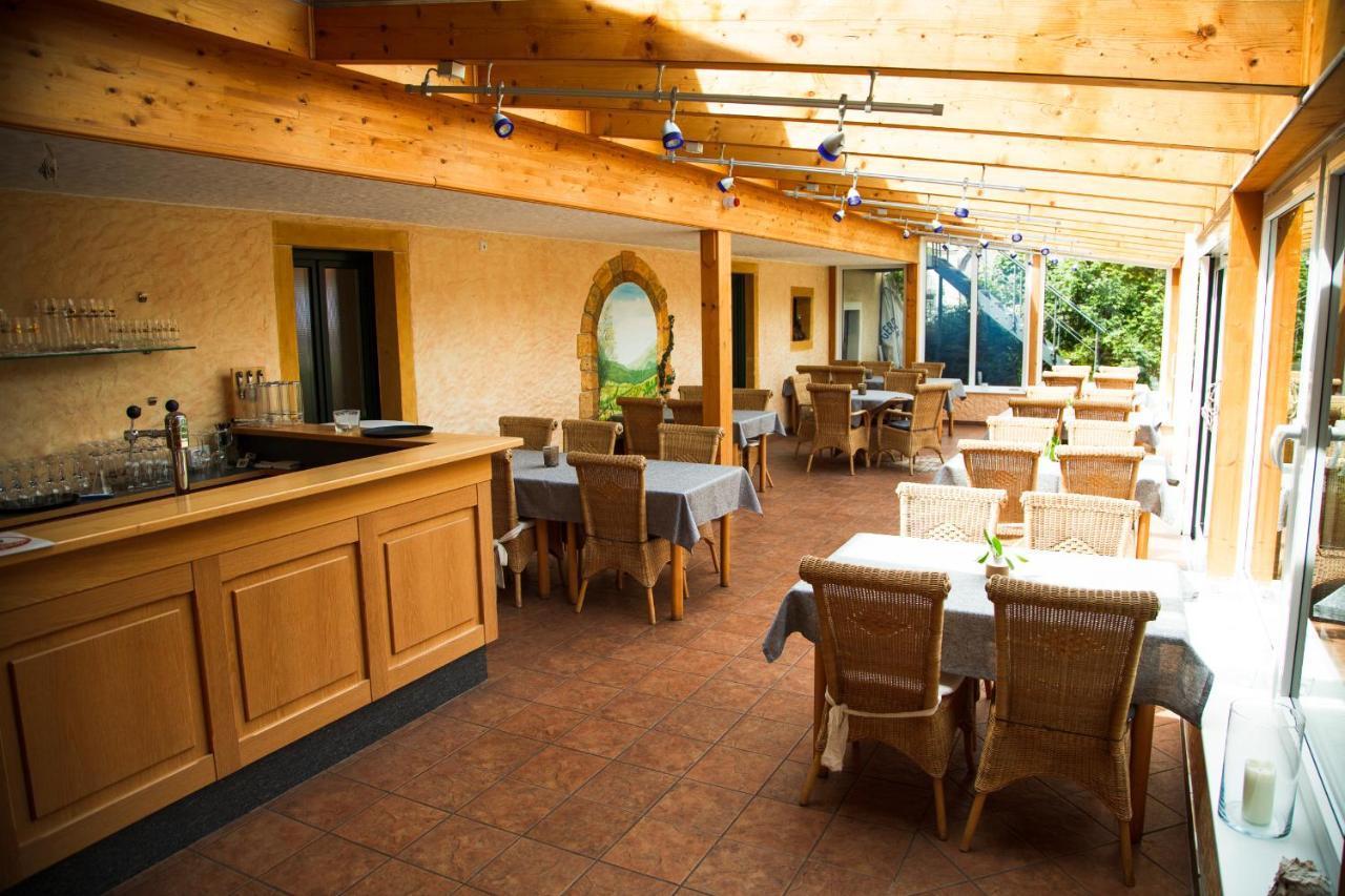 Hotel Fronhof Mettendorf Extérieur photo