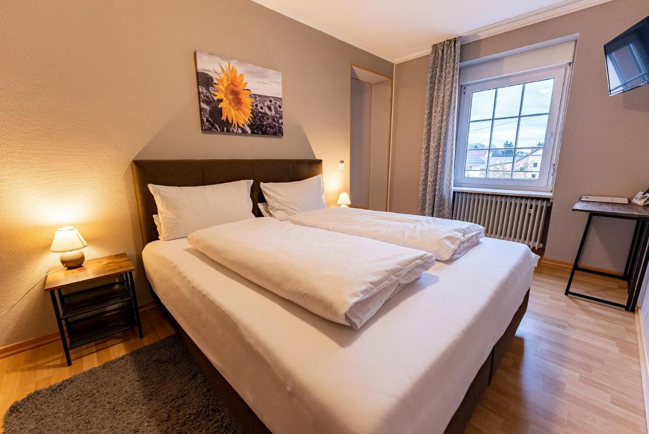 Hotel Fronhof Mettendorf Extérieur photo